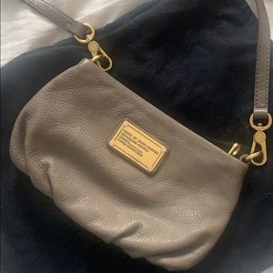 Marc Jacobs crossbody in grey brown